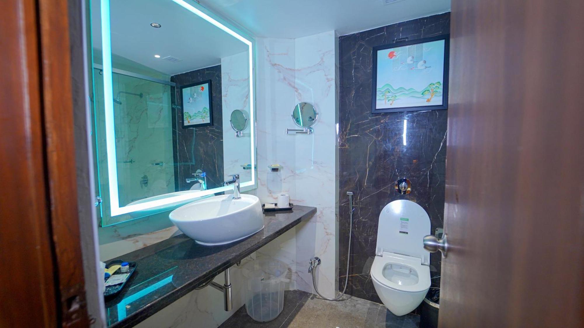 Hotel The Plaza Haiderabad Buitenkant foto