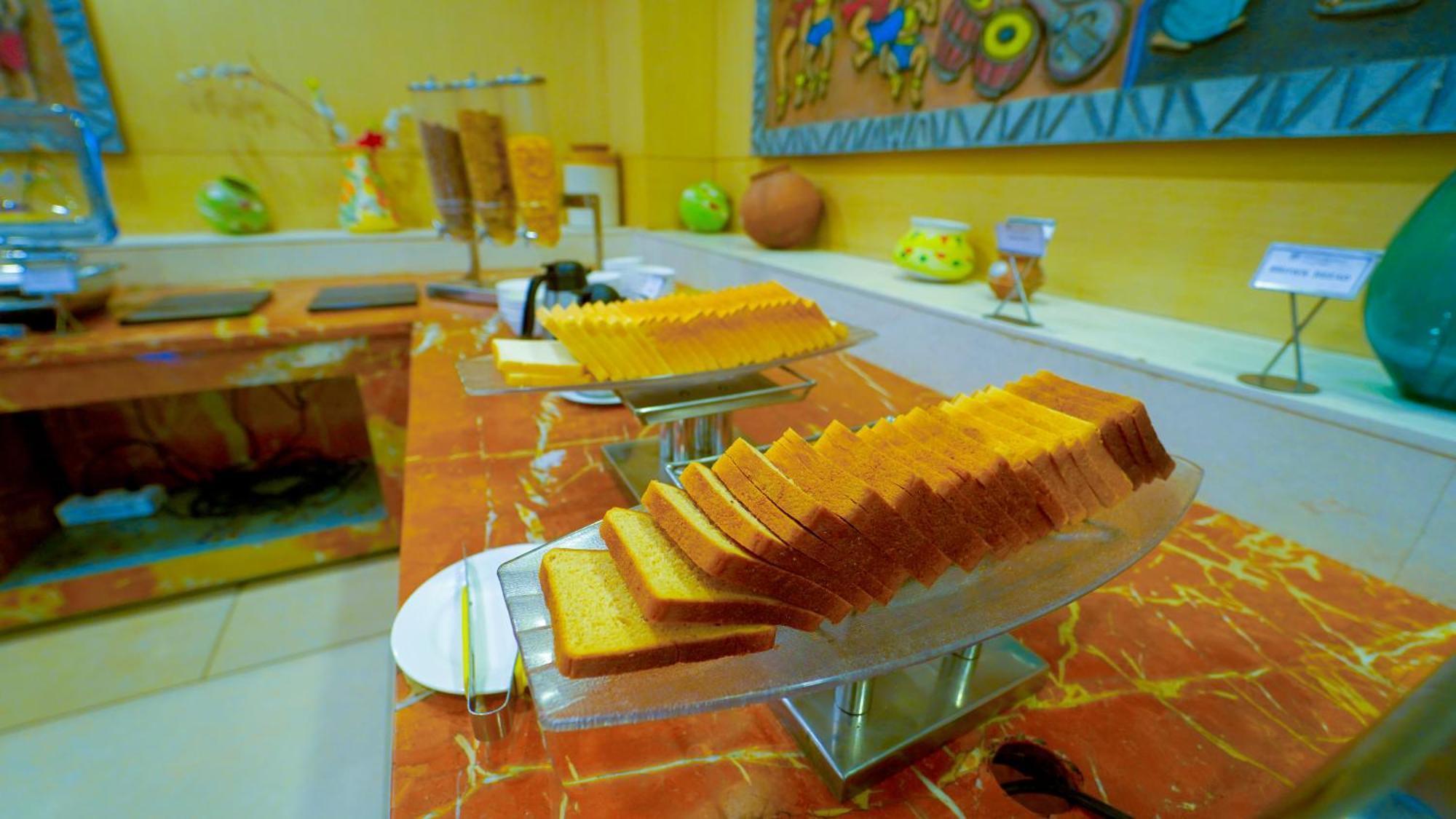 Hotel The Plaza Haiderabad Buitenkant foto
