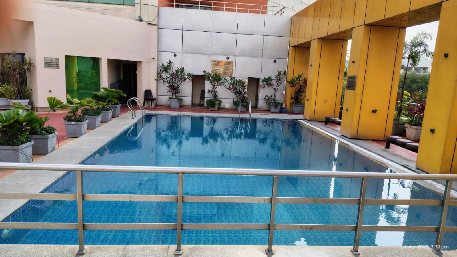 Hotel The Plaza Haiderabad Buitenkant foto