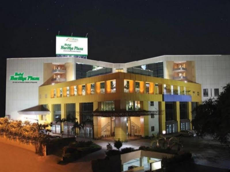 Hotel The Plaza Haiderabad Buitenkant foto